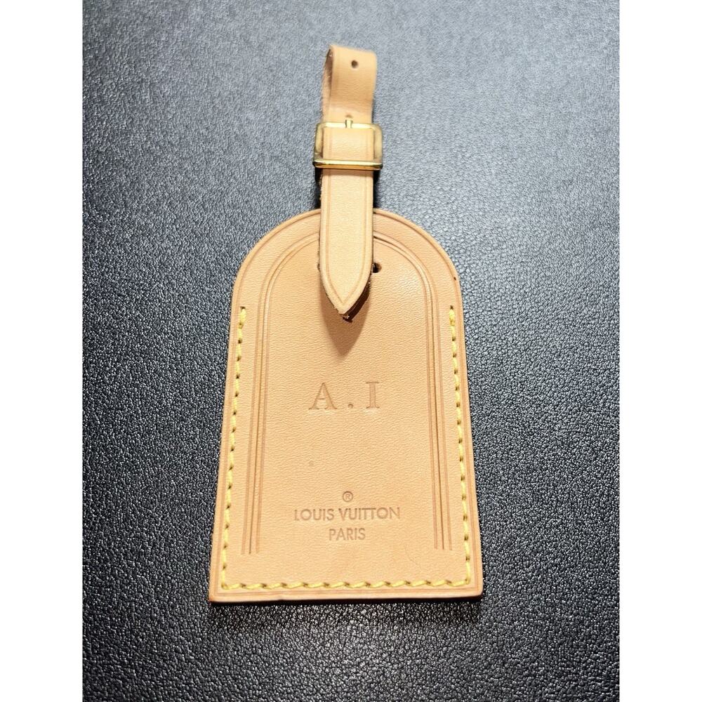 Louis Vuitton Paris Name Tag w/ AI Initials Goldtone - Beige Tan Goldtone Rivets